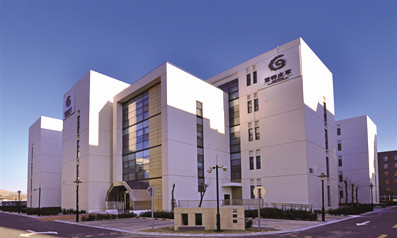 慧特皮草服装展厅设计