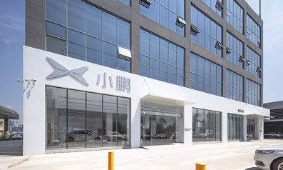 小鹏4s店设计装修